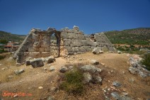 La piramide di Elliniko