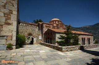 Ossios Loukas Monastery